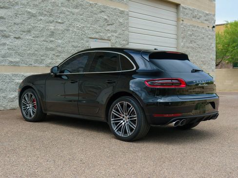 Used 2015 Porsche Macan Turbo AWD/4WD image 5