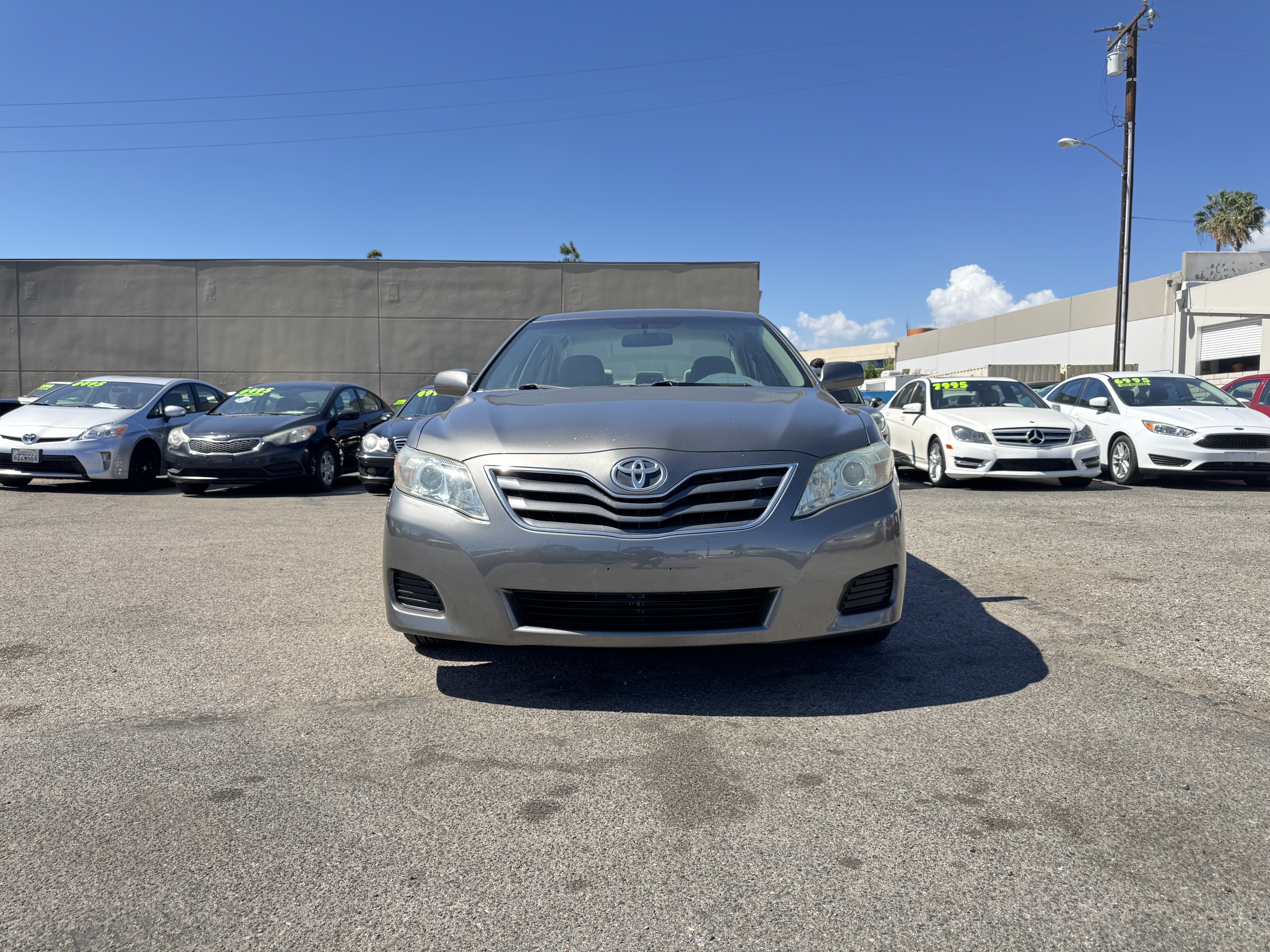 Used 2011 Toyota Camry LE FWD image 13