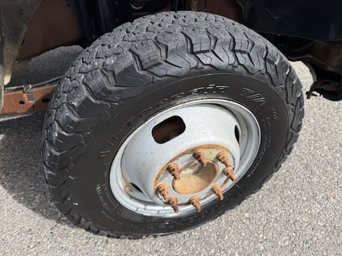 Used 2011 Ford F350 image 21