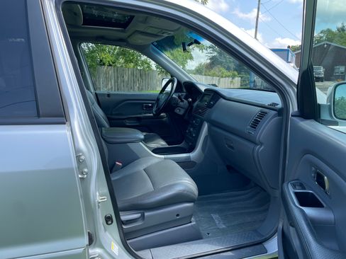Used 2005 Honda Pilot 4WD EX-L image 9