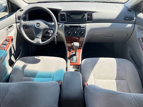 Used 2005 Toyota Corolla CE image 21