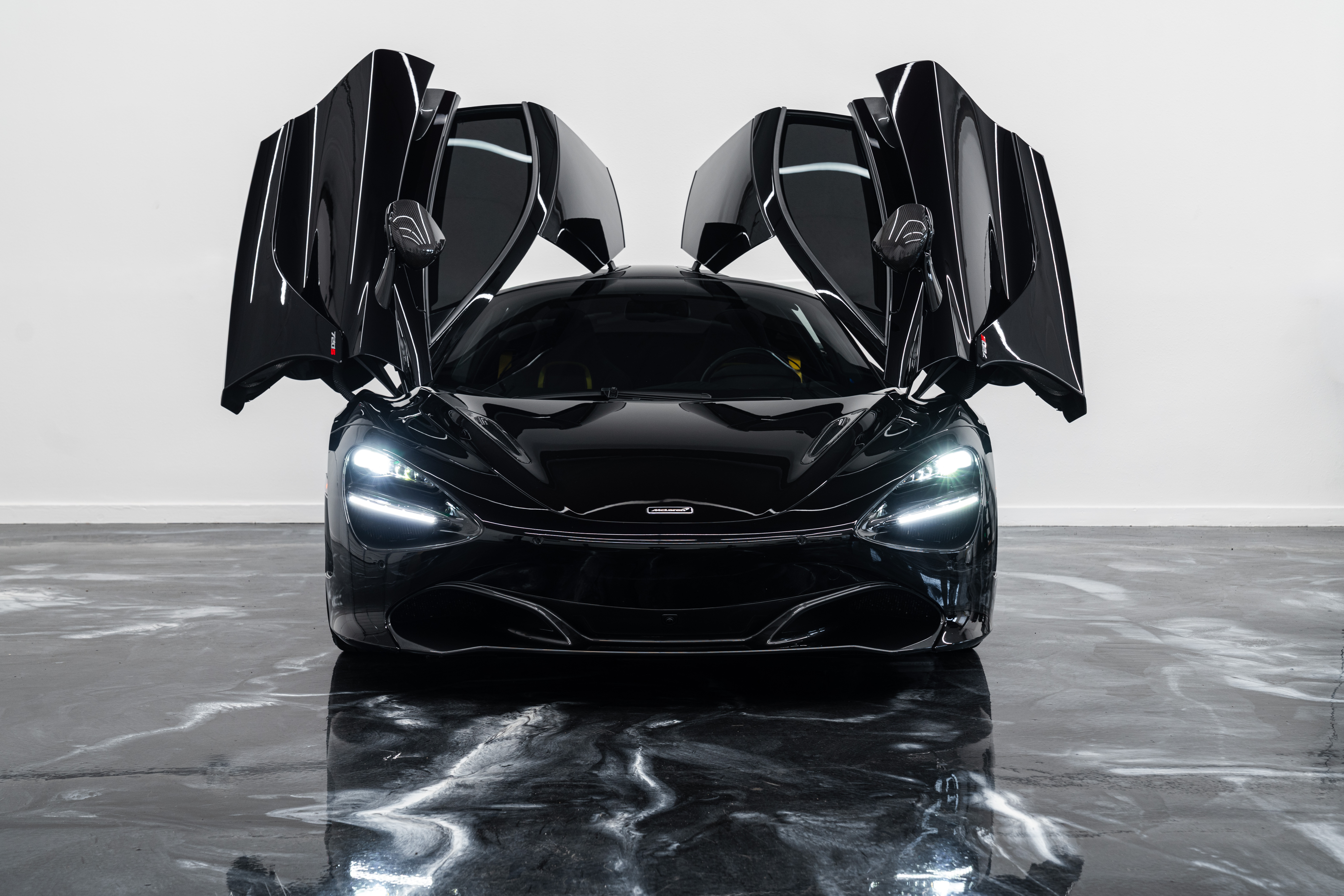 Used 2021 McLaren 720S Performance RWD image 6
