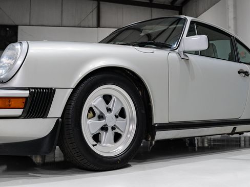 Used 1989 Porsche 911 Carrera image 27