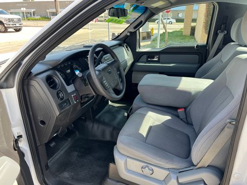 Used 2014 Ford F150 4x4 Regular Cab image 8