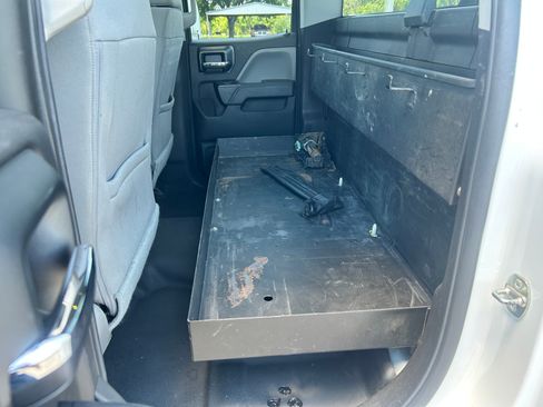 Used 2016 Chevrolet Silverado 2500 2WD Double Cab image 16