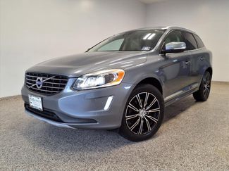 Used 2017 Volvo XC60 T5 Inscription image 1