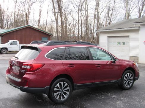 Used 2017 Subaru Outback 2.5i Limited image 10