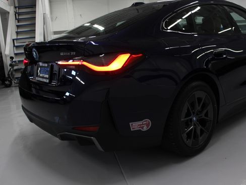 Used 2023 BMW i4 eDrive35 image 7