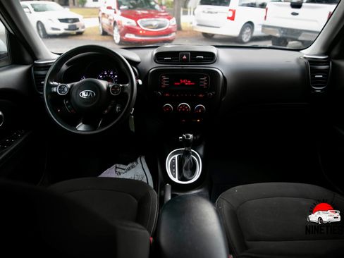 Used 2016 Kia Soul image 7