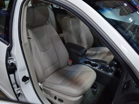 Used 2012 Ford Fusion SEL FWD image 23