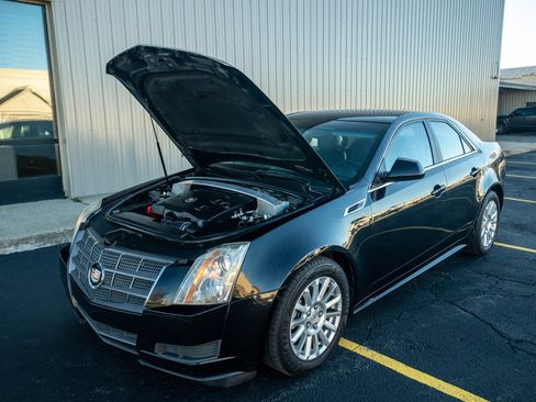 Used 2011 Cadillac CTS image 9