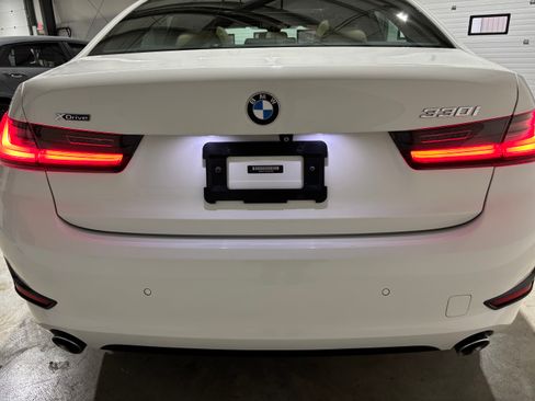 Used 2020 BMW 330i xDrive w/ Driver Assist image 11