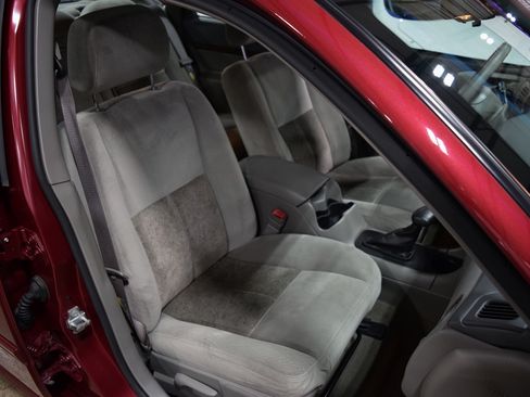 Used 2005 Chevrolet Impala LS FWD image 22