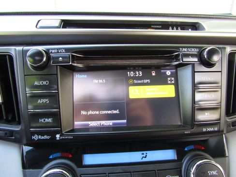 Used 2017 Toyota RAV4 XLE image 16