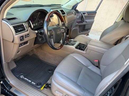 Used 2019 Lexus GX 460 UNAVAIL AWD/4WD image 21