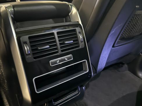 Used 2016 Land Rover Range Rover Sport HSE image 26