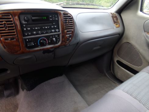 Used 2003 Ford F150 2WD SuperCab XLT image 13
