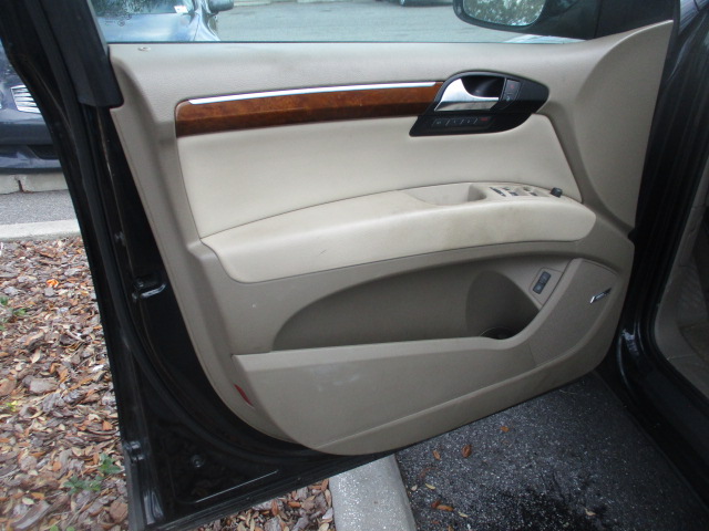 Used 2008 Audi Q7 3.6 Premium AWD/4WD image 12