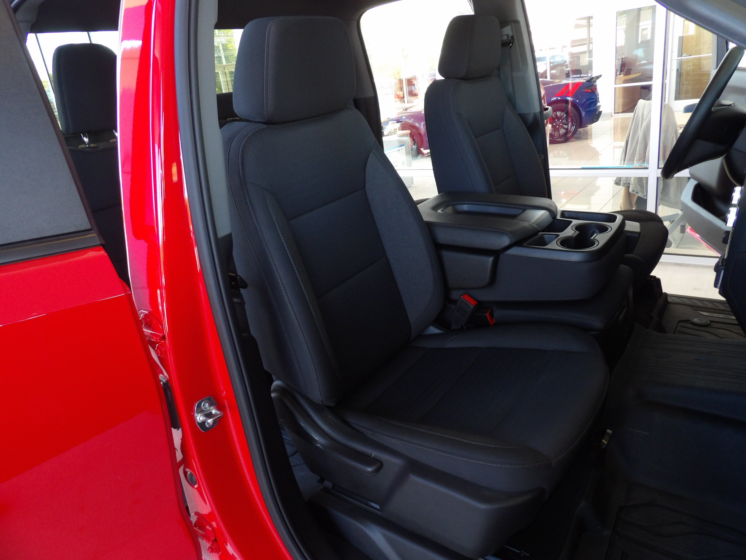 Used 2025 GMC Sierra 1500 4x4 Double Cab Pro image 21