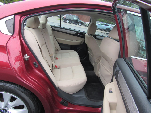 Used 2015 Subaru Legacy 2.5i Premium AWD/4WD image 18