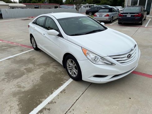 Used 2012 Hyundai Sonata GLS image 6