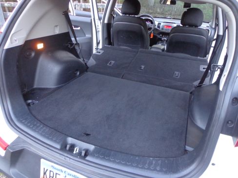 Used 2015 Kia Sportage LX image 18