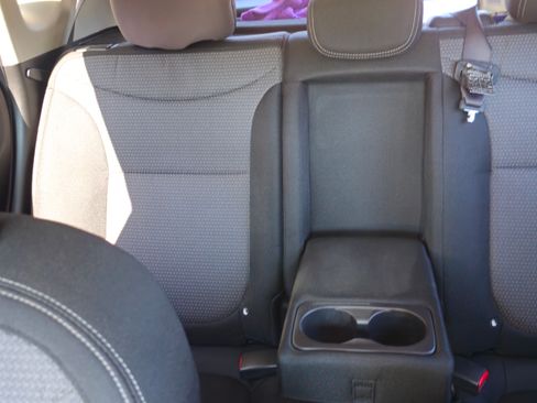 Used 2017 Kia Soul + image 16