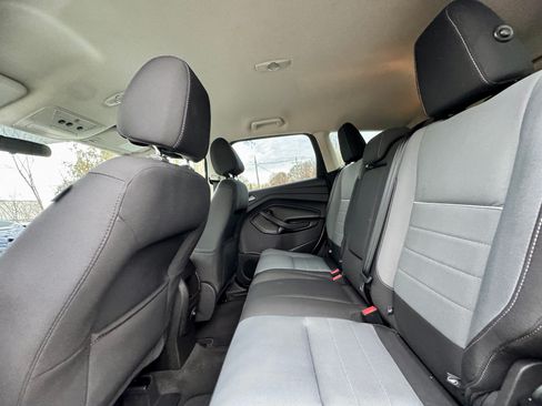 Used 2014 Ford Escape SE image 13