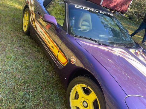 Used 1998 Chevrolet Corvette image 12