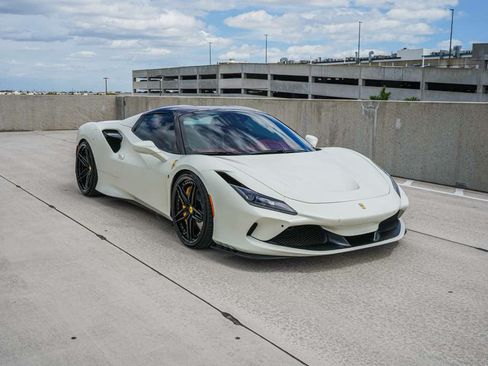 Used 2022 Ferrari F8 Spider Spider image 42