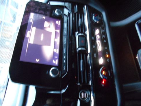 Used 2023 Nissan Pathfinder Rock Creek image 6