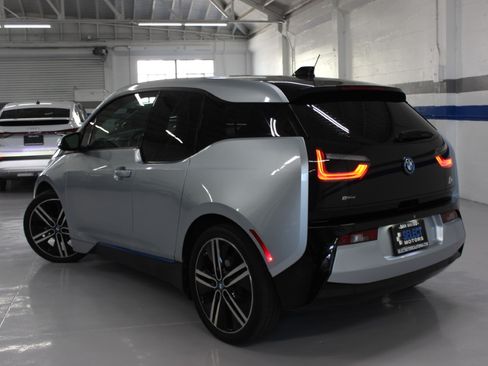 Used 2015 BMW i3 image 12