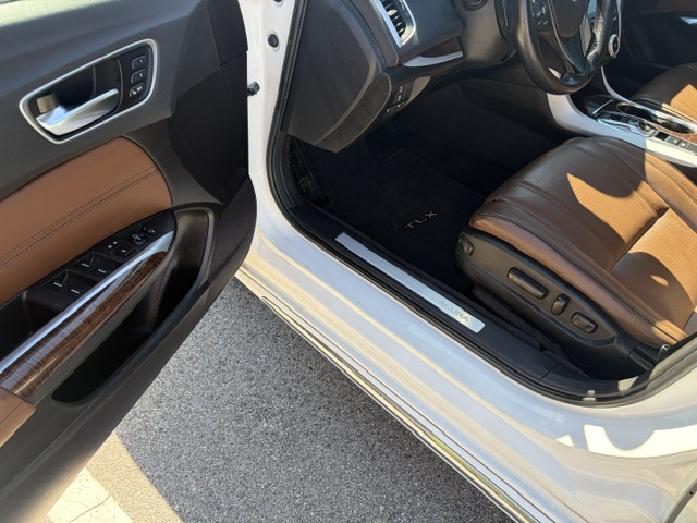 Used 2019 Acura TLX V6 w/ Technology Package FWD image 9