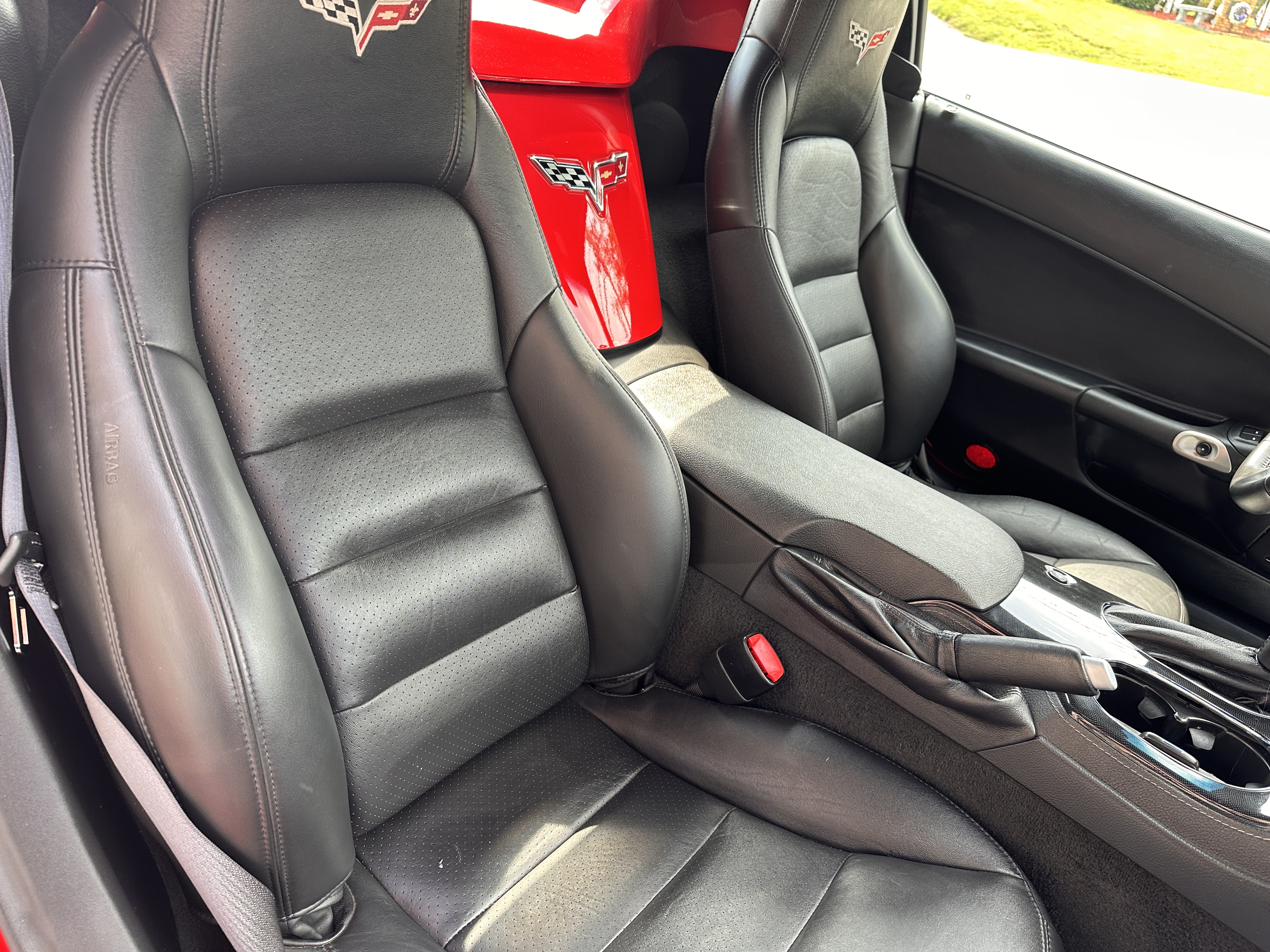 Used 2011 Chevrolet Corvette Grand Sport Convertible w/ 3LT RWD image 14