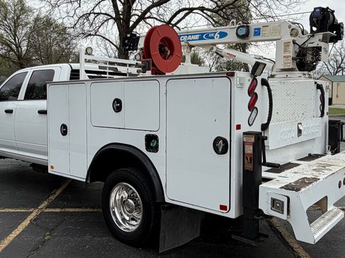 Used 2018 RAM 5500 Tradesman image 3