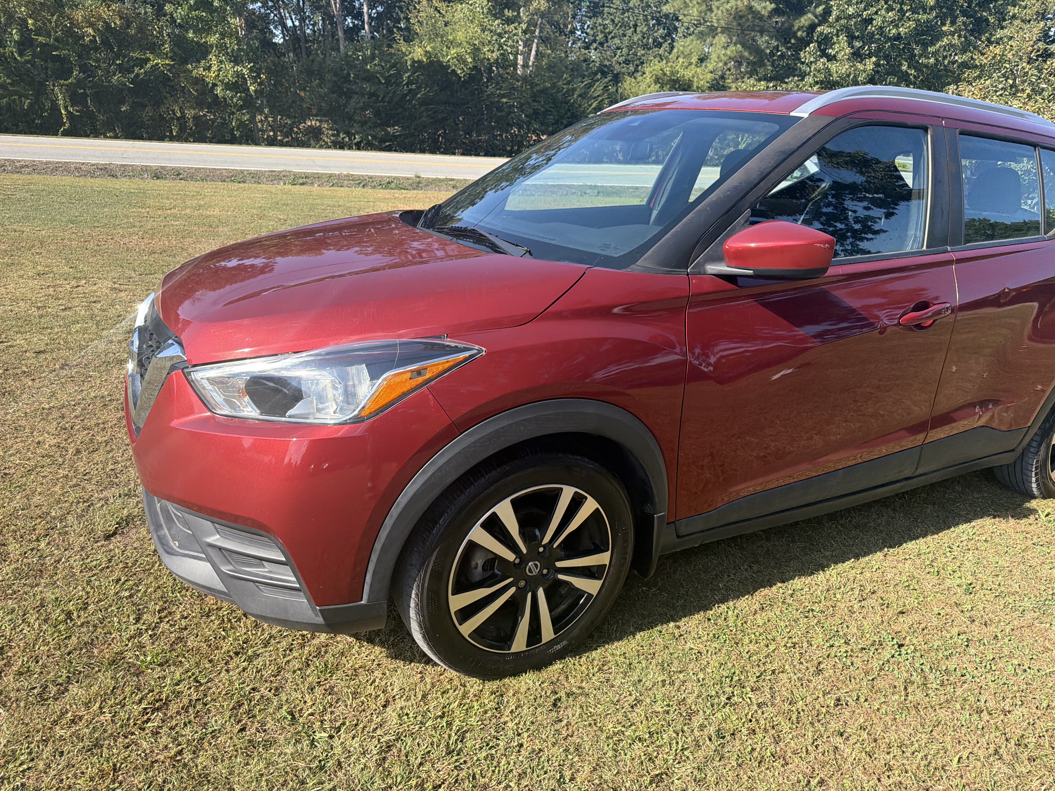 Used 2020 Nissan Kicks SV FWD image 43