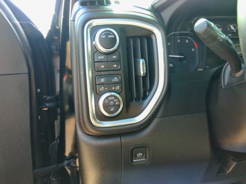 Used 2022 GMC Sierra 2500 AT4 image 72