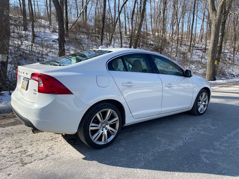 Used 2012 Volvo S60 T6 image 10