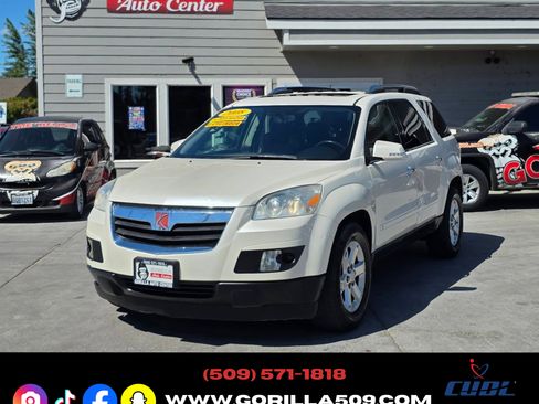 Used 2008 Saturn Outlook AWD XR image 3