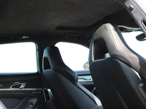 Used 2016 Porsche Panamera GTS image 14