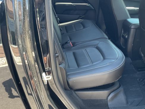 Used 2018 GMC Canyon 4x4 Crew Cab Denali image 7