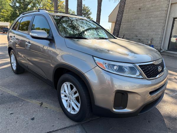 Used 2014 Kia Sorento FWD LX V6 image 6
