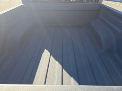 Used 2020 Jeep Gladiator Rubicon image 16