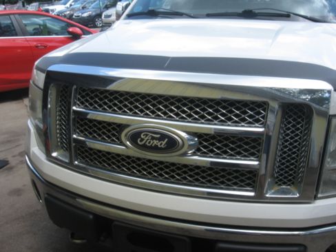 Used 2010 Ford F150 4x4 SuperCrew image 2