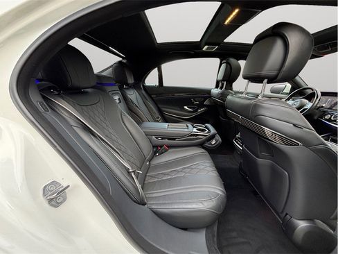 Used 2019 Mercedes-Benz S 560 image 46