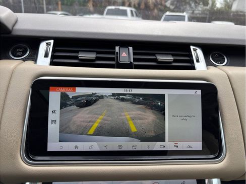 Used 2020 Land Rover Range Rover Sport HSE image 35