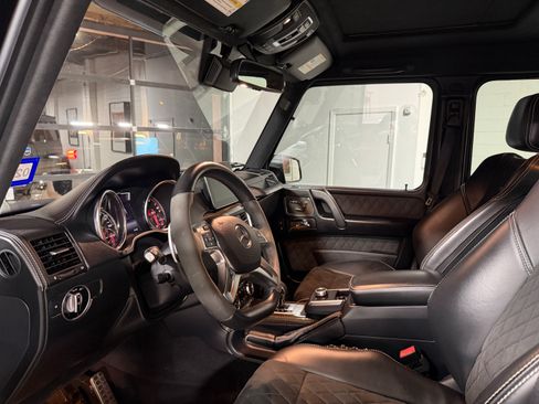 Used 2018 Mercedes-Benz G 550 Squared image 2