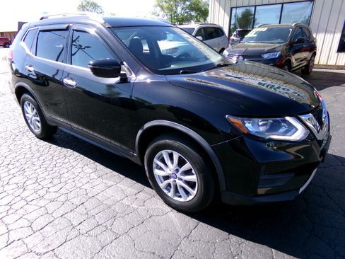 Used 2017 Nissan Rogue AWD image 7