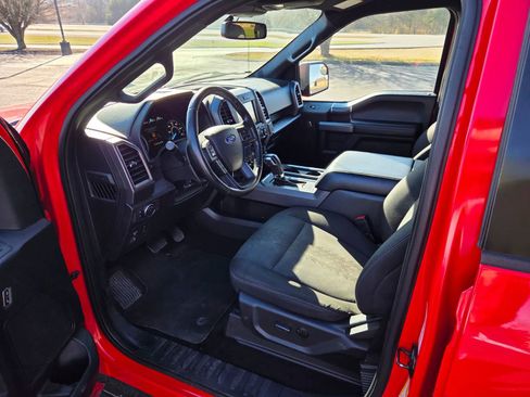 Used 2019 Ford F150 XLT image 11