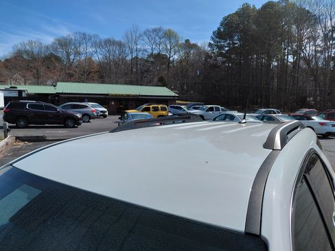 Used 2010 Chevrolet Equinox LT image 7